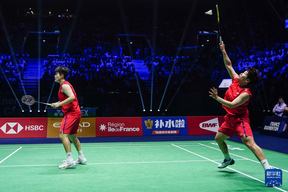 的泪水与颤 的泪水与颤